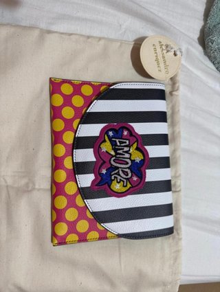 Pochette nuova con custodia originale