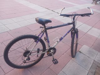Bicicleta de montaña liviana 85 euros