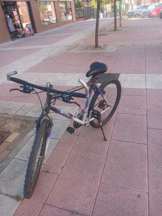 Bicicleta de montaña liviana 85 euros