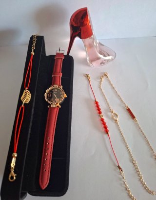 Pack regalo mujer reloj, pulseras, tacón