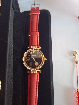 Pack regalo mujer reloj, pulseras, tacón