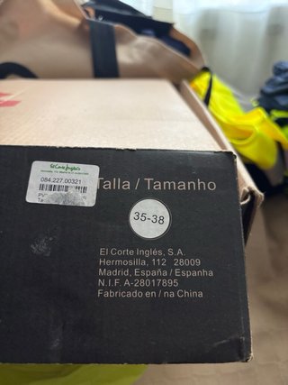 Patines en línea rosas y blancos