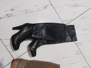 Stivali donna neri e marroni