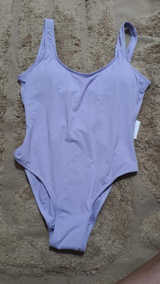 Traje de baño entero lila