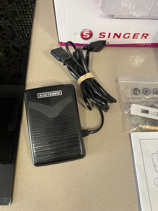 Máquina de coser Singer Promise 1412
