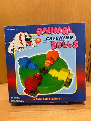Juego tragabolas