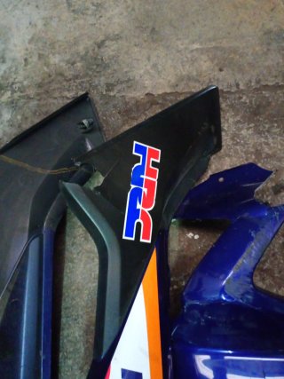 Carenados Honda CBR 125R Repsol