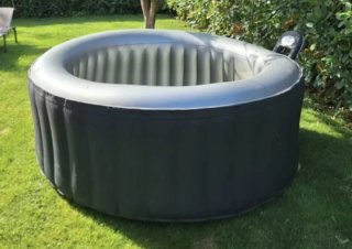 Jacuzzi exterior Avenli