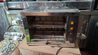 Taburetes, freidora tostador para bar