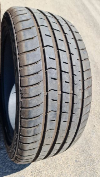 Neumáticos 225/45/17
