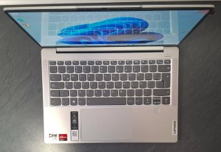 Lenovo Oled Ryzen 5 512/16Gb Tarjeta Video 2Gb