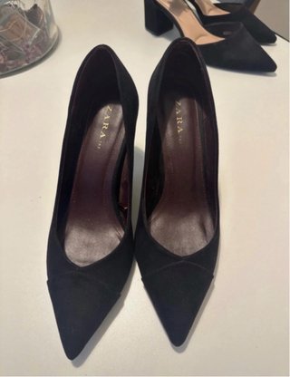 Zapatos tacón Zara Talla 40 Negros