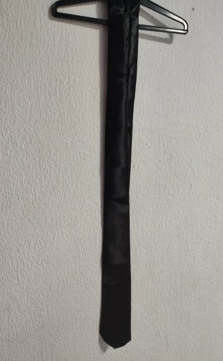 Corbata negra elegante