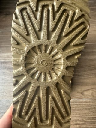 Stivaletti UGG Platform N. 38