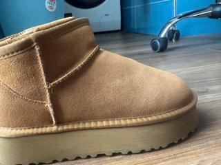 Stivaletti UGG Platform N. 38