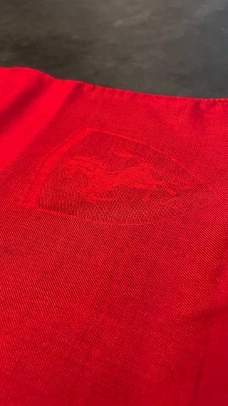 Pañuelos oficiales Ferrari rojo