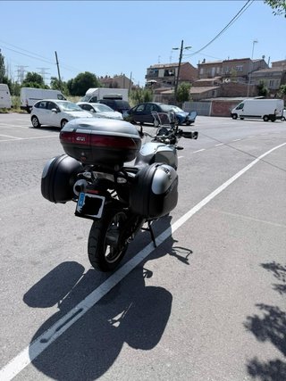 BMW 650GS Plata y Negra