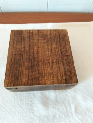 Scatola legno e ceramica con tulipani