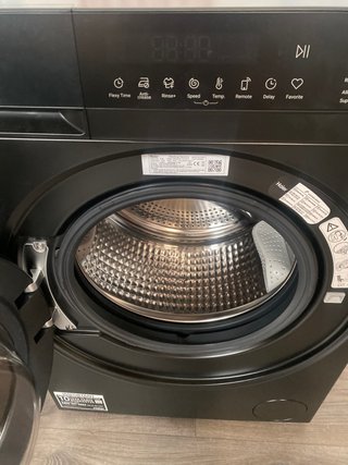 Lavadora Haier Negra Mate 10 kg edición limitada