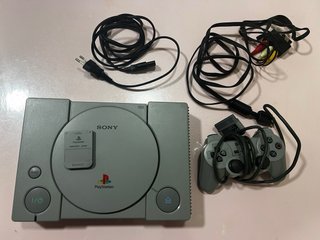 PlayStation 1 Dual Shock con caja