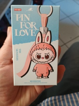 POP MART Blind Box Pin for Love sigillata