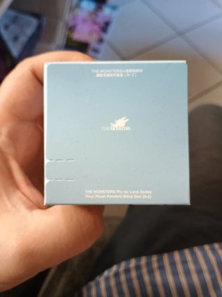 POP MART Blind Box Pin for Love sigillata