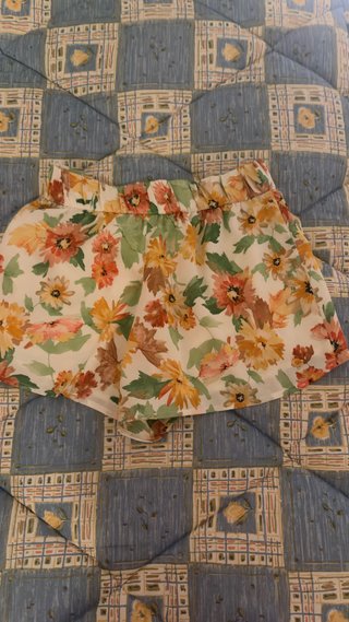 Shorts florales mujer