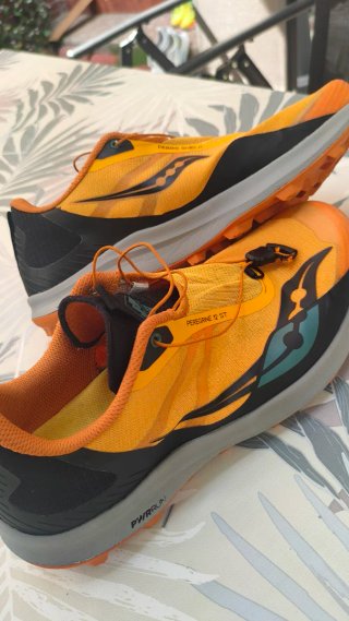 Zapatillas trail running ,senderismo,montaña.