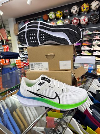 Nike Air Zoom Pegasus 40