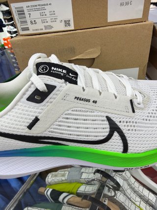 Nike Air Zoom Pegasus 40