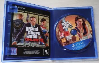 PS4 (PlayStation 4) 1 TB Negra