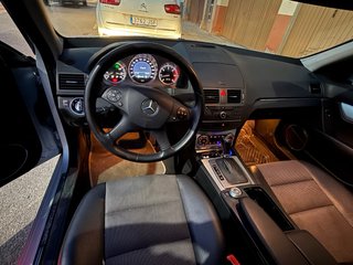 Mercedes-Benz Clase C 2010