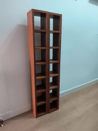 Estanterías CD de madera