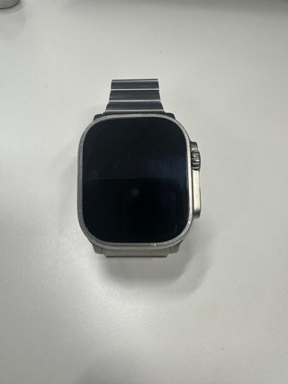 Apple Watch Ultra 2 (92%) + Correa Titanio Nomad