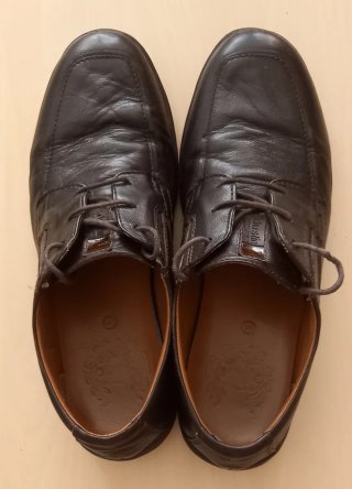 Zapatos de vestir marrones para hombre