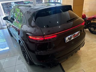 Porsche Cayenne E-Hybrid 2022