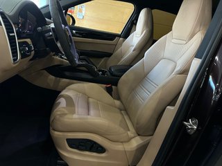 Porsche Cayenne E-Hybrid 2022