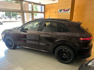 Porsche Cayenne E-Hybrid 2022