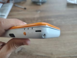 Nintendo 2DS XL con 4 videogiochi