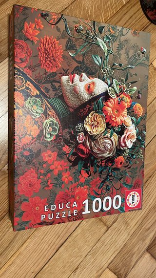 Puzzles variados. Cada , 7€. Lote completo: 140