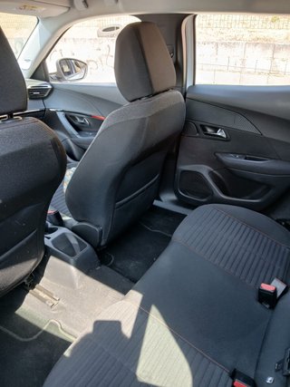 Peugeot 2008 2021
