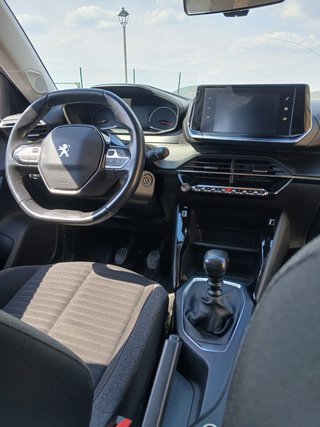 Peugeot 2008 2021