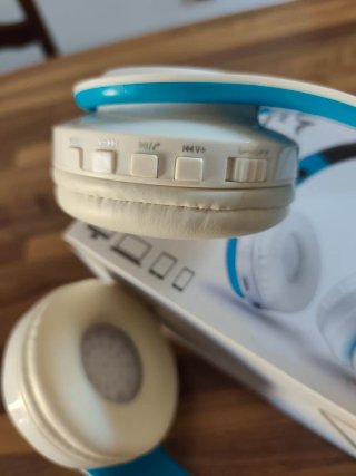 Cuffie Bluetooth Radio All Star