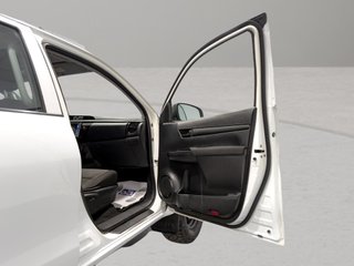 Toyota Hilux 2.4 D-4D Cabina Doble GX