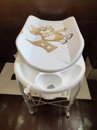 BAÑERA CAMBIADOR PARA BEBÉ