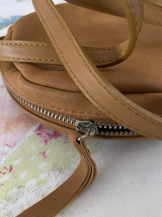 Bolso redondo Lefties marrón