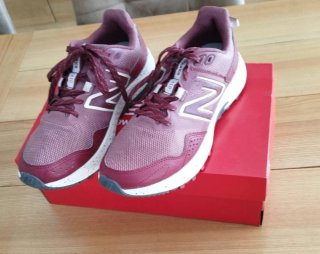 Zapatillas New Balance WT410CR8 Talla 40 NUEVAS