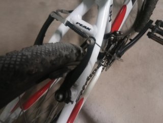 Bicicleta BH Peak 24 blanca y roja