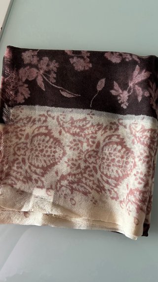 Pañuelo Lana Burdeos y Crema Estampado
