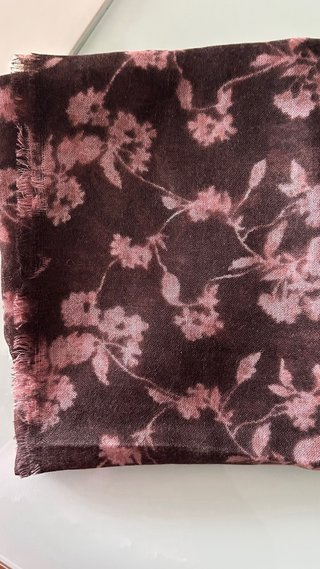 Pañuelo Lana Burdeos y Crema Estampado